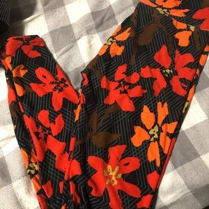 Lularoe one size leggings